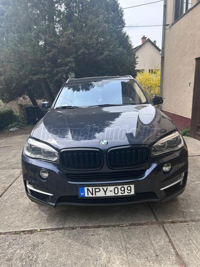 BMW X5 xDrive40d (Automata) (7 személyes )