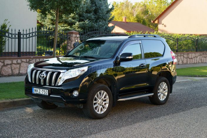 TOYOTA LAND CRUISER Prado 3.0 D-4D Prestige (Automata)