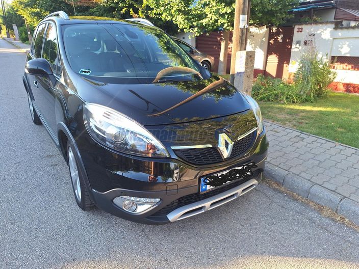 RENAULT SCENIC XMOD Scénic 1.5 dCi Privilege EDC