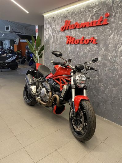 DUCATI MONSTER 1200