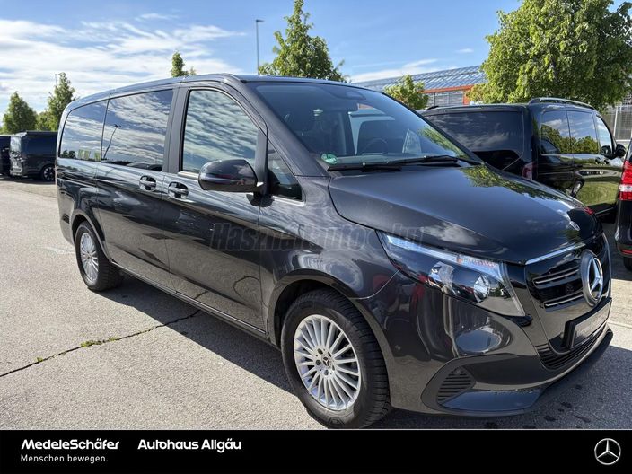 MERCEDES-BENZ EQV EQV300 L 90 kWh (Automata) (7 személyes )