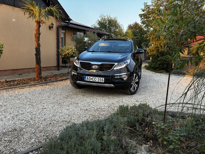 KIA SPORTAGE 2.0 CRDi EX 4x4