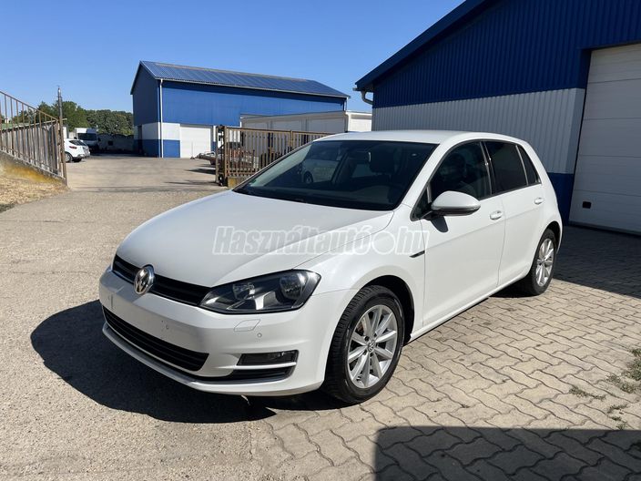 VOLKSWAGEN GOLF VII 1.2 TSI BMT Trendline