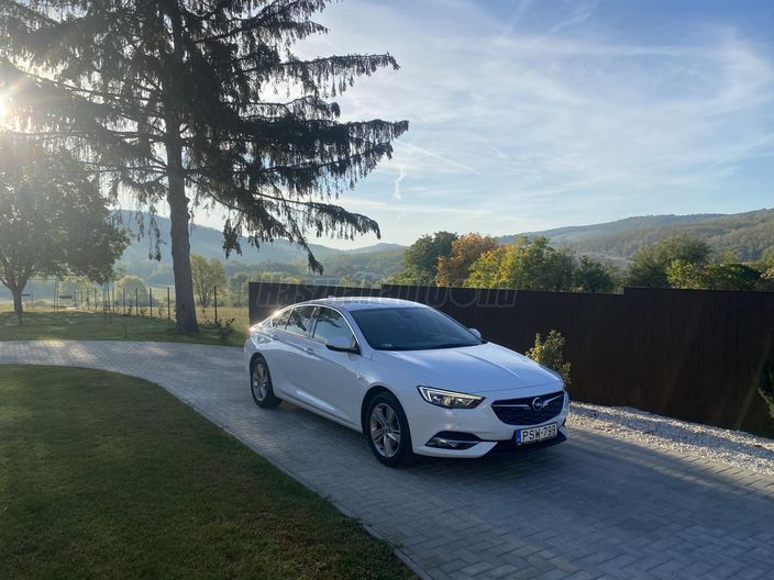 OPEL INSIGNIA Grand Sport 1.5 ecoTEC Dynamic Start Stop