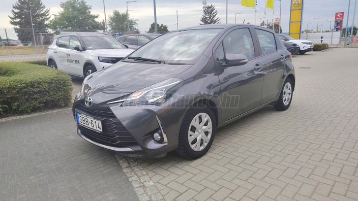 TOYOTA YARIS 1.5 Dual VVT-iE Active