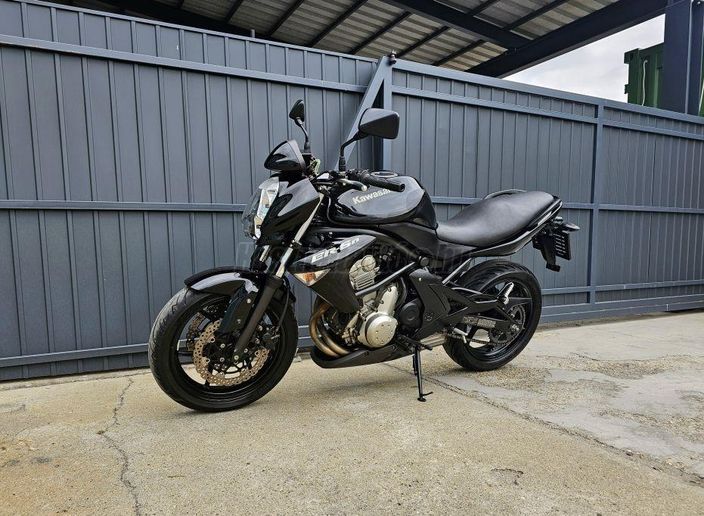 KAWASAKI ER-6N