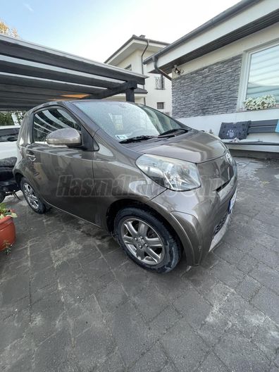TOYOTA IQ 1.0 Eco