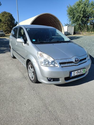 TOYOTA COROLLA VERSO 1.8 Linea Sol