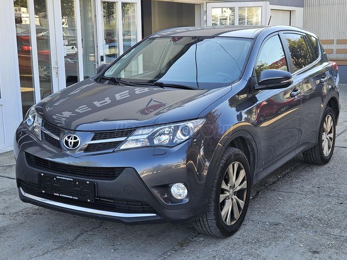 TOYOTA RAV 4 Rav4 2.0 D-4D Style