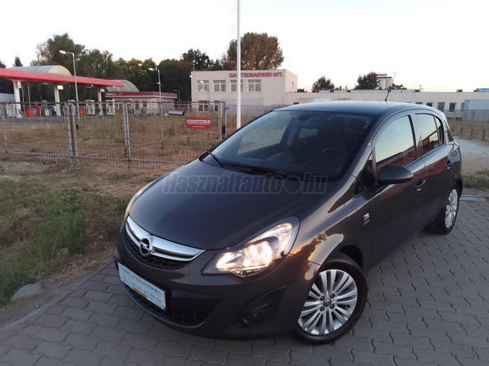 OPEL CORSA D 1.4 Active