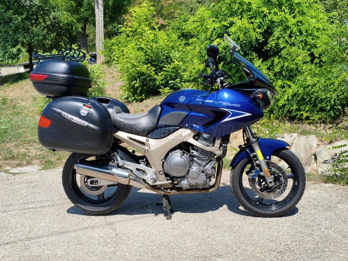 YAMAHA TDM 900
