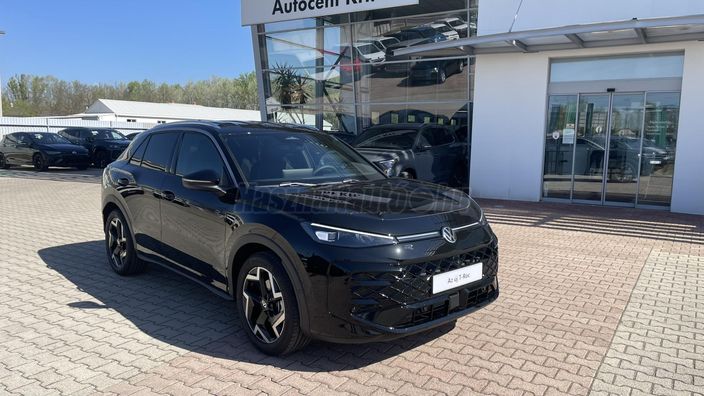 VOLKSWAGEN T-ROC 1.5 eTSI R-Line DSG