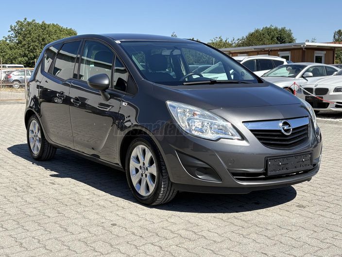 OPEL MERIVA B 1.4 T Active