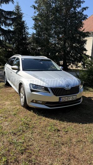 SKODA SUPERB Combi 2.0 TDi SCR Style