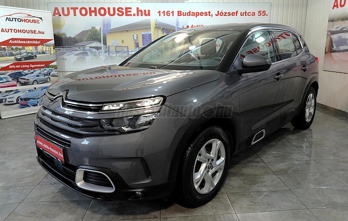 2020 MODELL ÉV! SZERVIZKÖNYVES! VONÓHOROG! CARPLAY! TEMPOMAT!