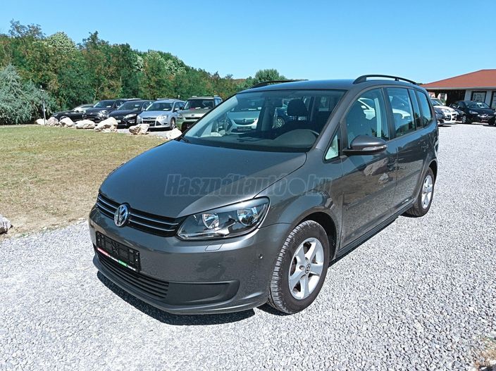 VOLKSWAGEN TOURAN 1.6 CR TDI Trendline