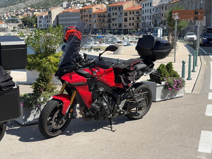 YAMAHA MT-09 TRACER