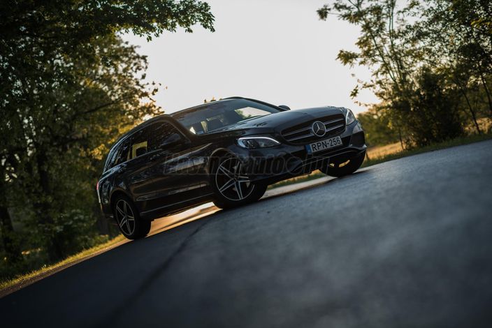 MERCEDES-BENZ C 220 T BlueTEC d