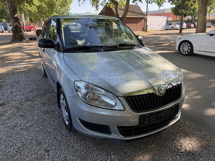 SKODA FABIA 1.2 12V Ambiente Dual