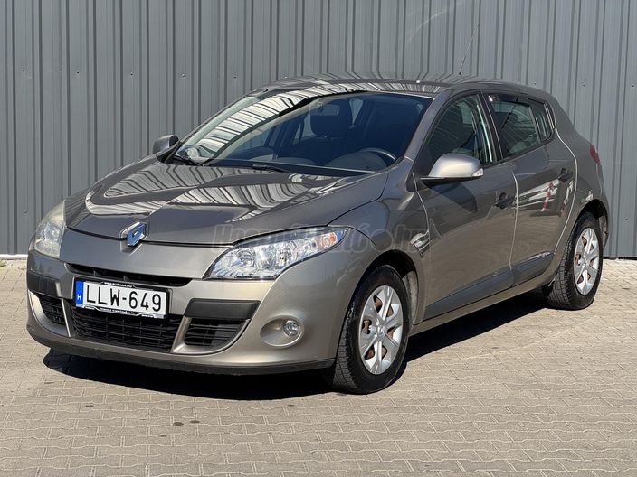 RENAULT MEGANE 1.6 Expression