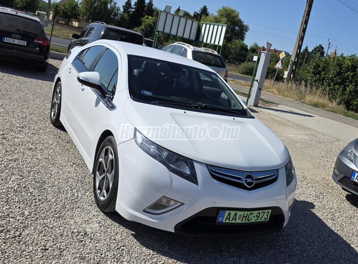 OPEL AMPERA E-Pioneer (Automata)