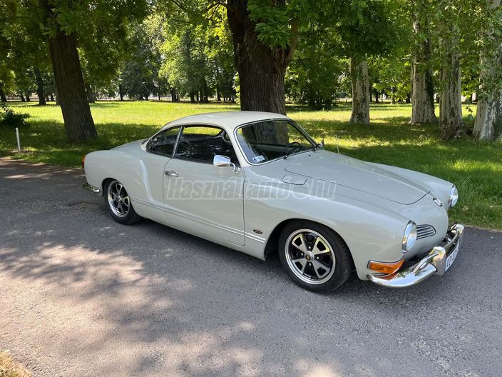 VOLKSWAGEN KARMANN GHIA