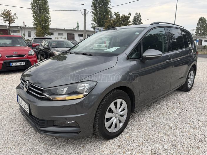 VOLKSWAGEN TOURAN 1.6 TDI BMT SCR Comfortline DSG [7 személy]