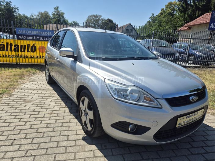 FORD FOCUS 1.6 Ghia