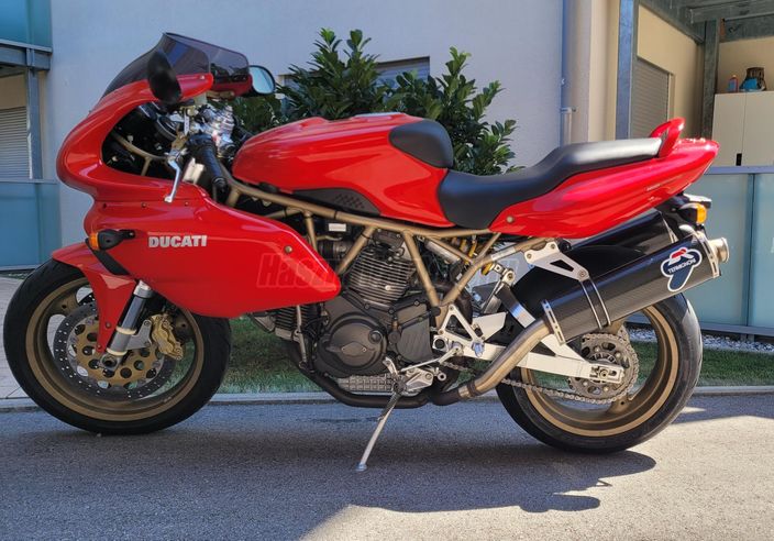 DUCATI 900 SS