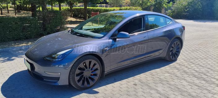 TESLA MODEL 3 Performance AWD (Automata)