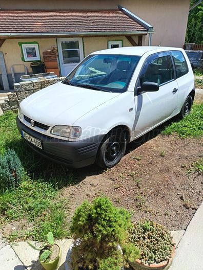 SEAT AROSA