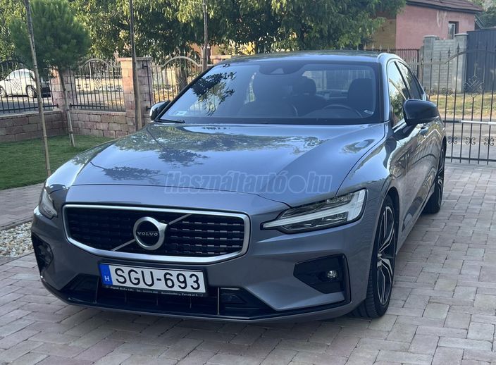 VOLVO S60 2.0 [T4] R-Design Geartronic