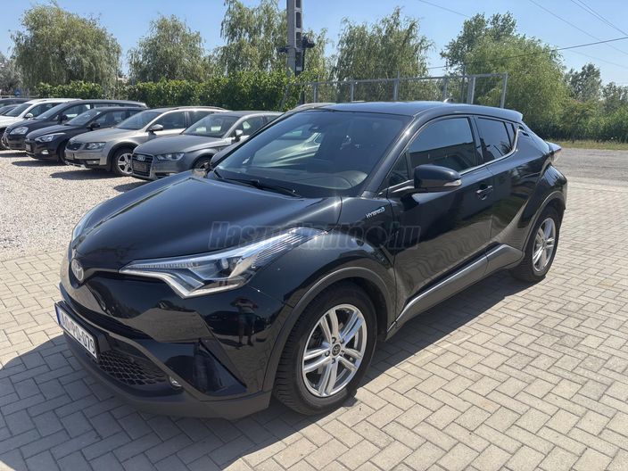 TOYOTA C-HR 1.8 Hybrid Executive LED e-CVT