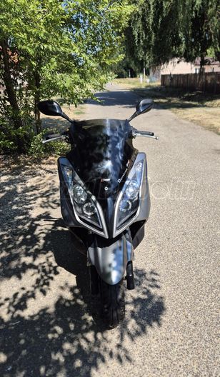 KYMCO DOWNTOWN 125