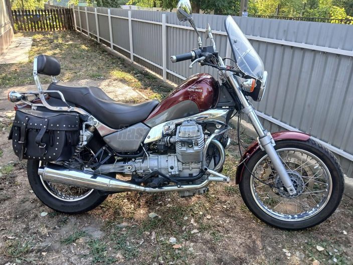 MOTO GUZZI NEVADA