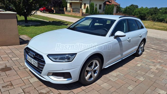 AUDI A4 Avant 40 TDI Advanced S-tronic