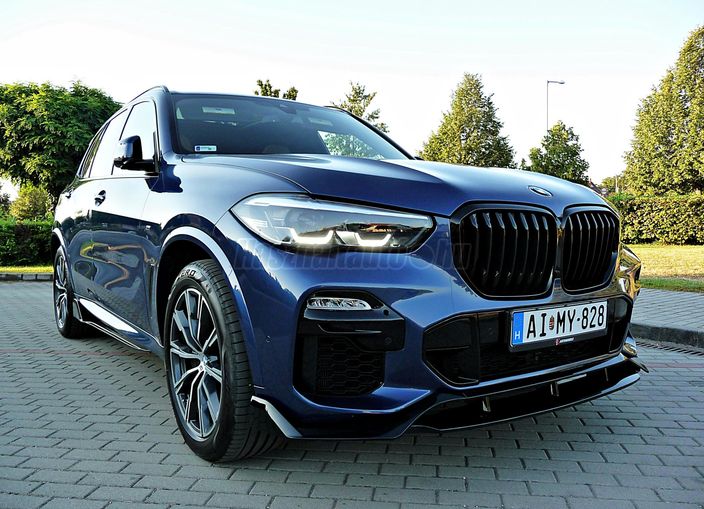 BMW X5 M50i (Automata)