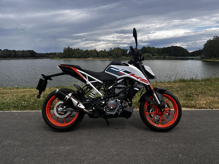 KTM 125 DUKE