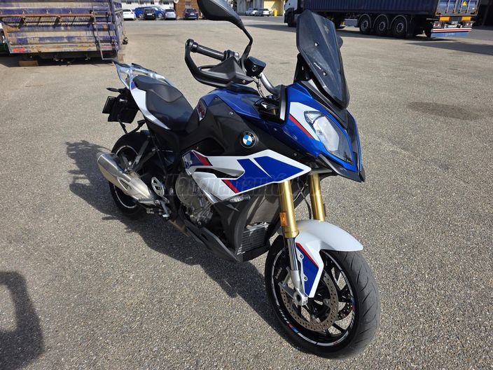 BMW S 1000 XR