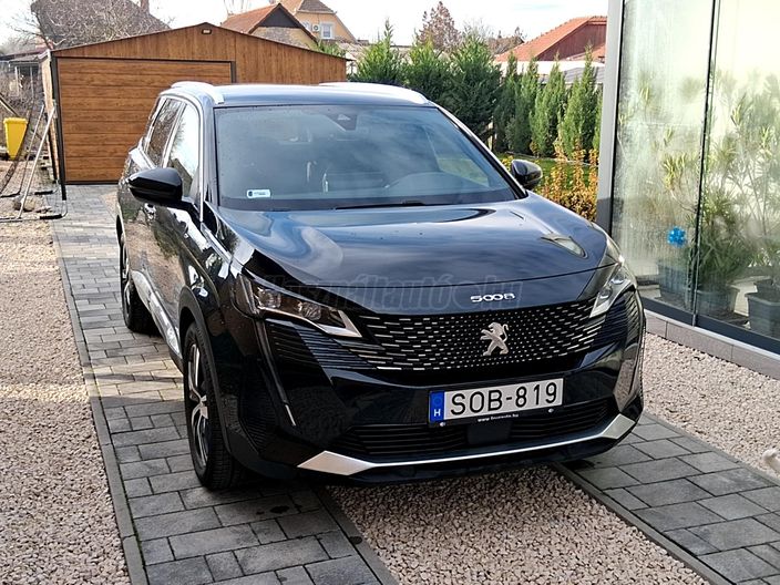 PEUGEOT 5008 1.5 BlueHDi GT EAT8 (7 személyes )