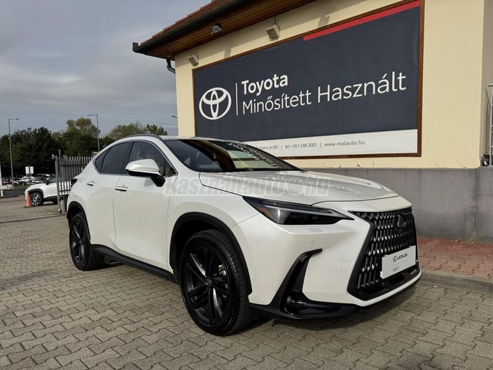 LEXUS NX 450h+ Executive Top AWD CVT