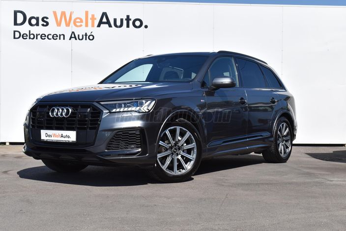AUDI Q7 50 TDI S line quattro Tiptronic ic [7 személy]