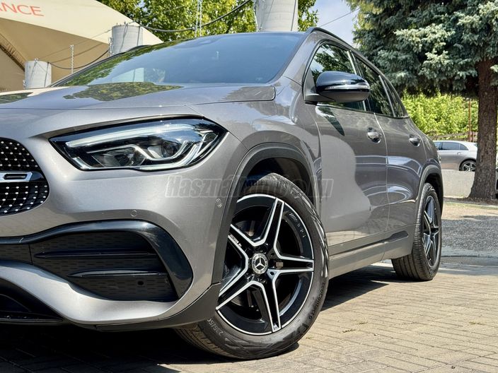 MERCEDES-BENZ GLA 200 d AMG Line 8G-DCT