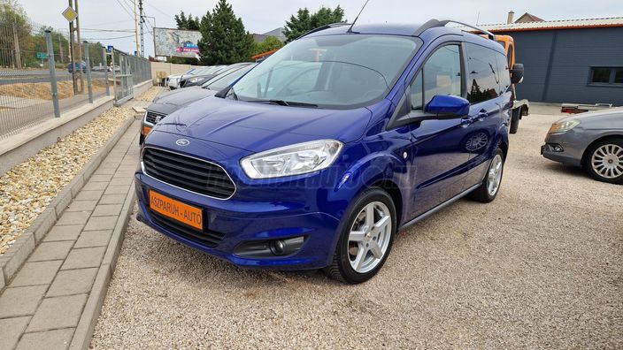 FORD COURIER Tourneo 1.0 Titanium