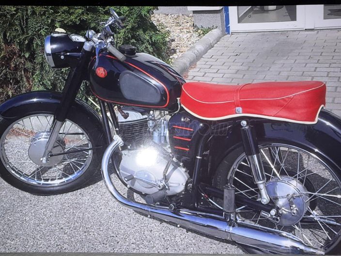 PANNONIA T5