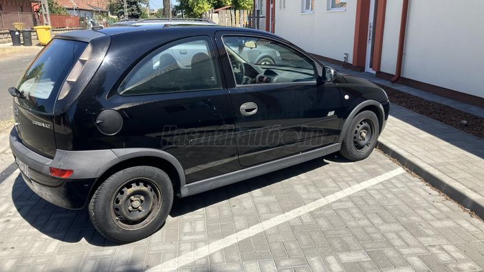 OPEL CORSA C 1.2 16V Sport