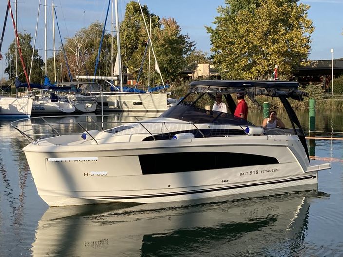 BALT YACHT