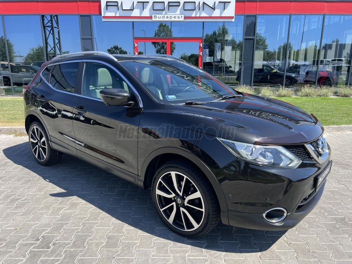 NISSAN QASHQAI 1.6 dCi Tekna 4WD