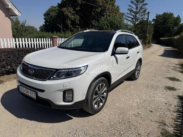 KIA SORENTO 2.2 CRDi EX Premium 4WD (7 személyes ) (Automata)
