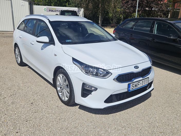 KIA CEE'D Ceed SW 1.6 CRDi HP Hybrid Platinum